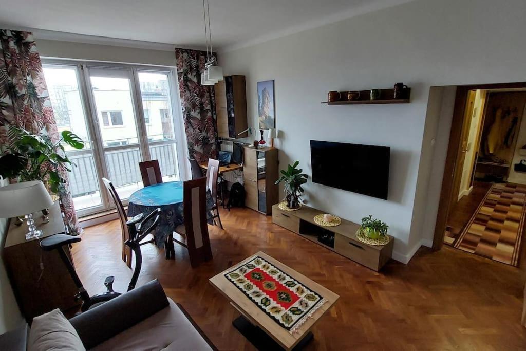 Zeromskiego Apartment - Варшава Екстериор снимка